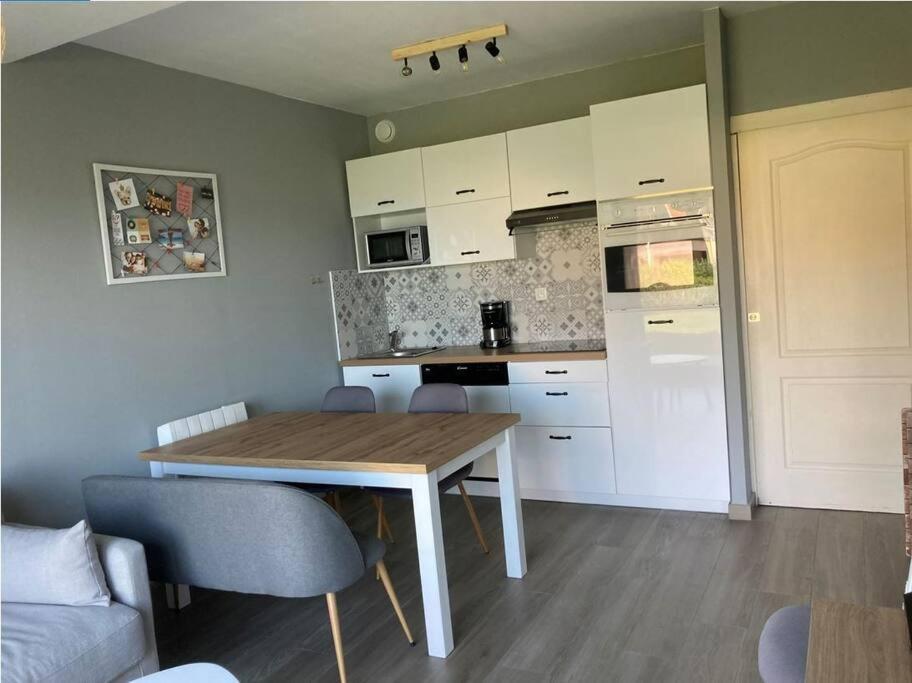 Superbe Appartement Restaure Avec Vue Sur Mer. 위머로우 외부 사진